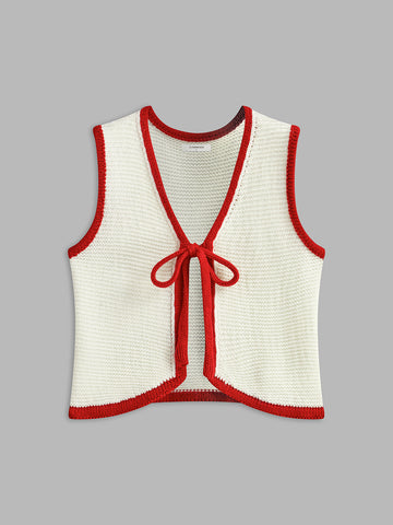 Strickweste mit Farbblockmuster und Knotenmuster