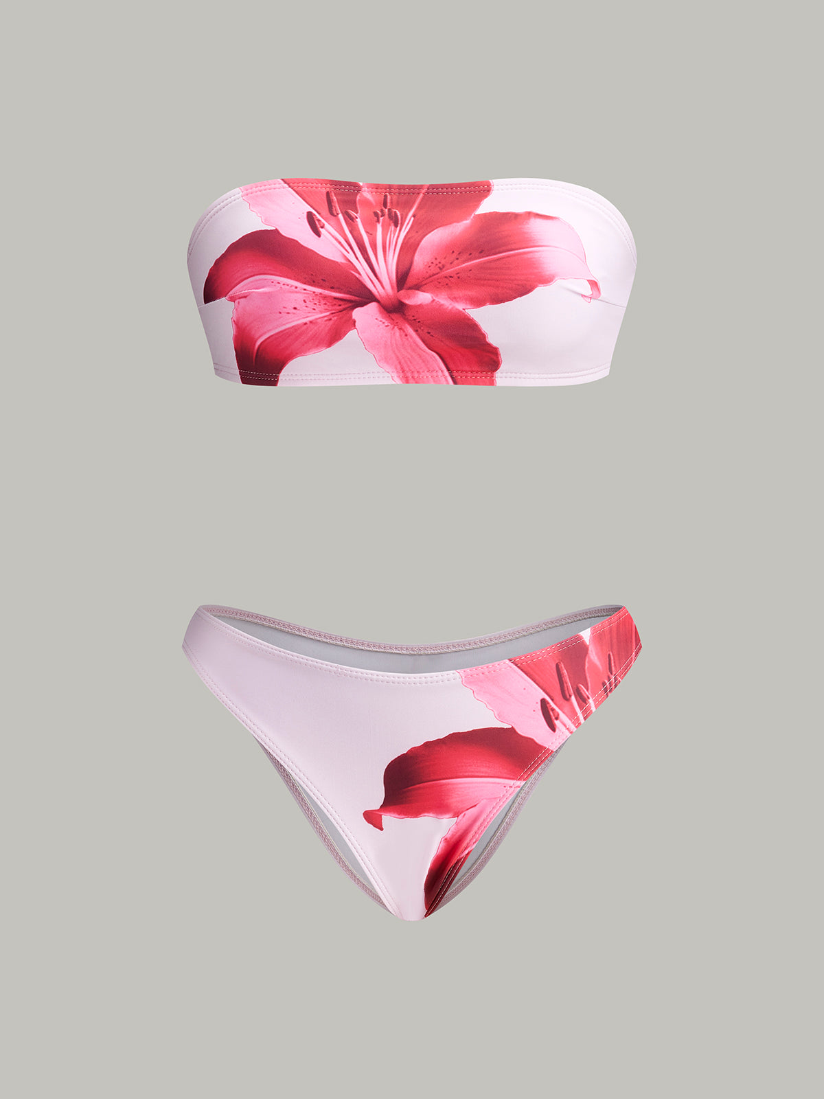 Set aus Bandeau-Bikini und Rock mit Blumenmuster