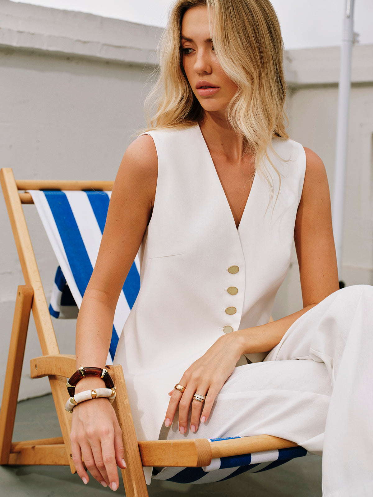 Cotton and Linen Tie-Up Vest