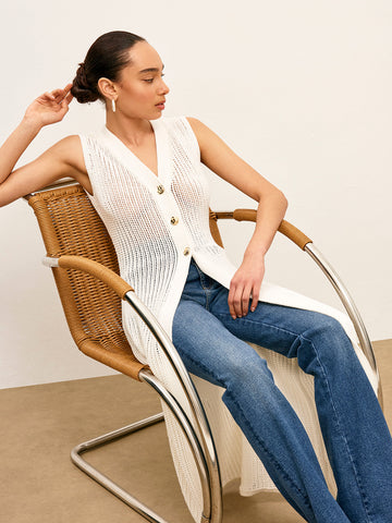 Ärmelloser Strickcardigan mit hohlen Metalldetails