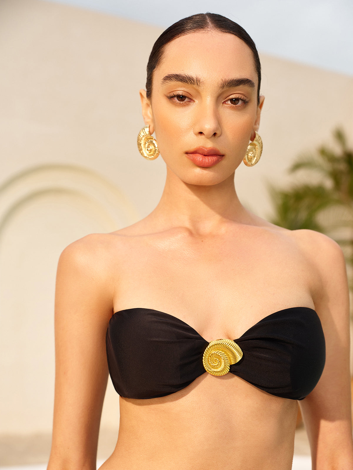 Bandeau-Bikini-Set mit Muschelverzierungen