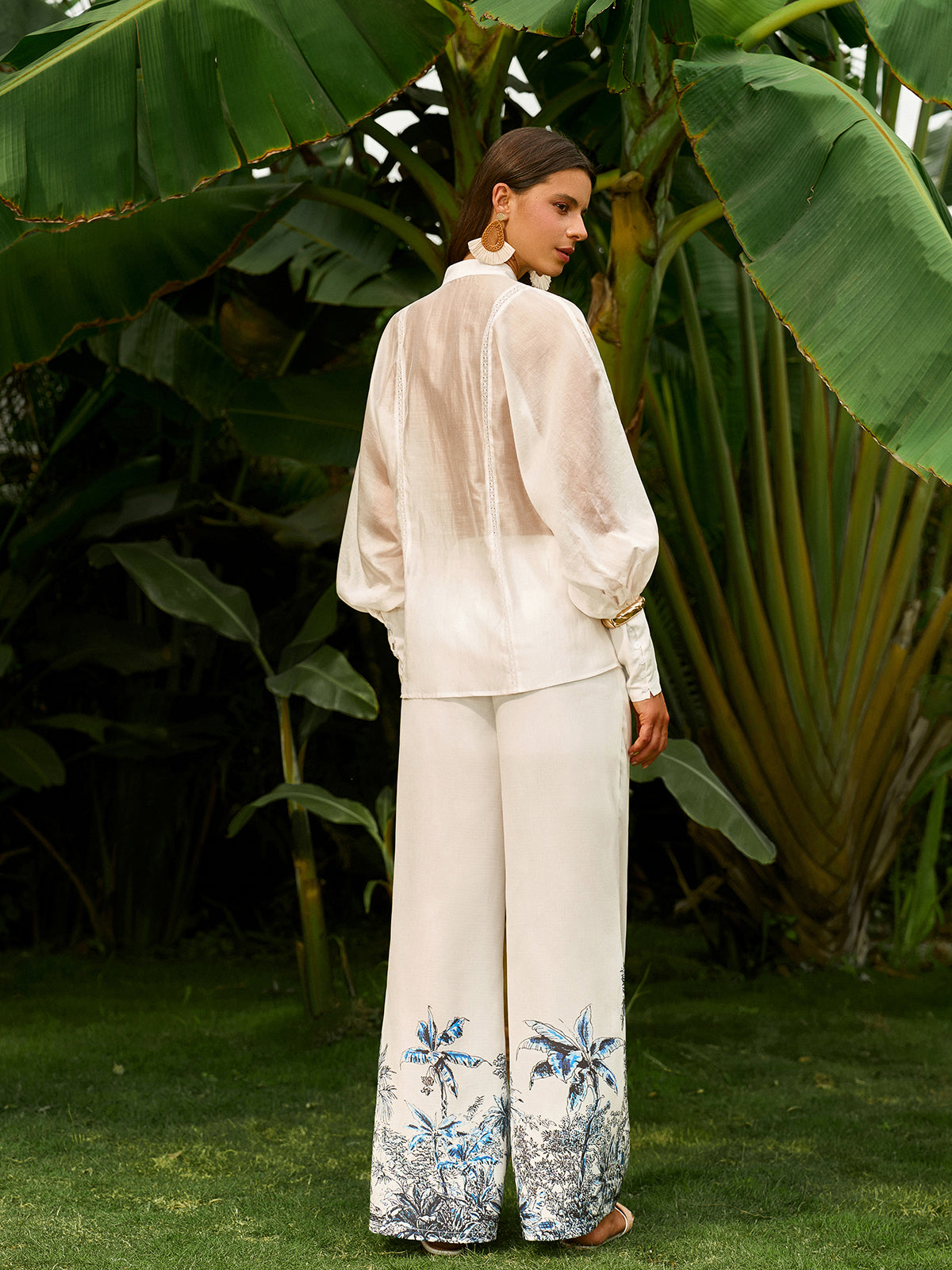 Transparente Bluse mit Puffärmeln