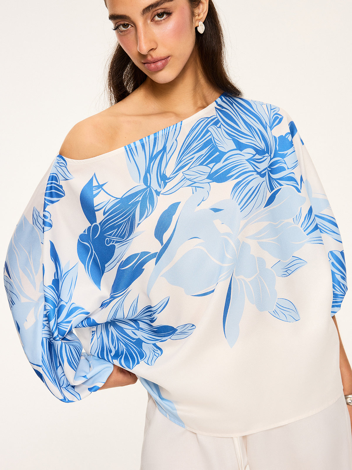 Off-the-shoulder floral print blouse