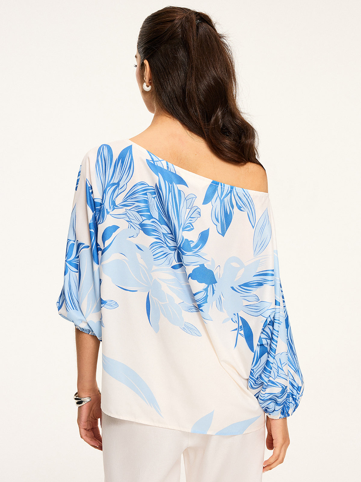 Off-the-shoulder floral print blouse
