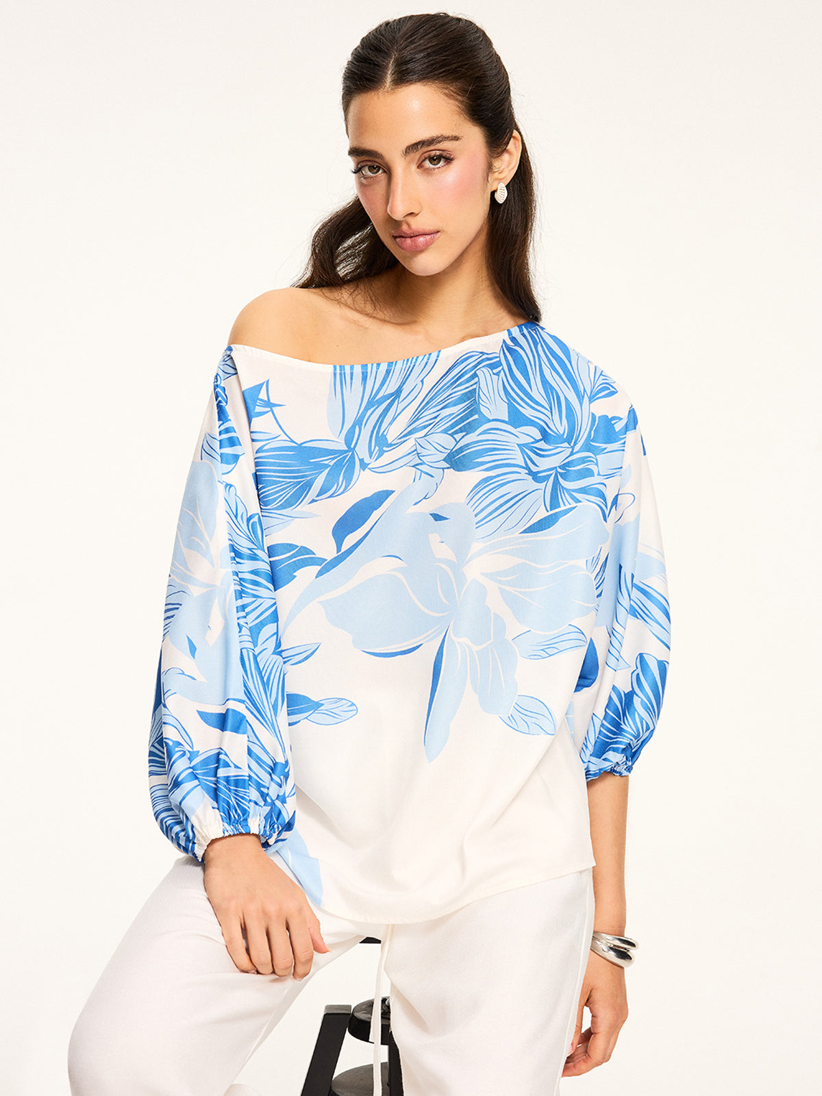 Off-the-shoulder floral print blouse