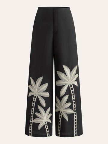 Hochgeschnittene, weite Hose mit Stickereidetails 