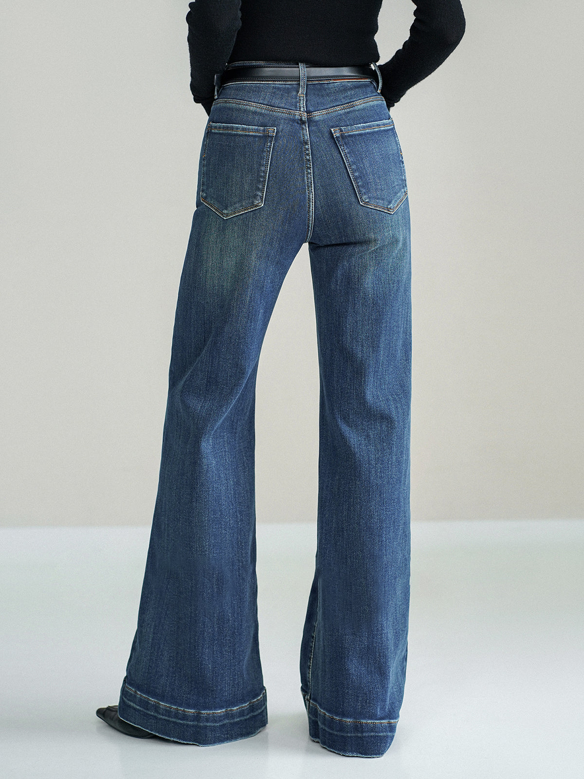 Mid-Waist, Spanish-Style Jeans (Without Belt) 