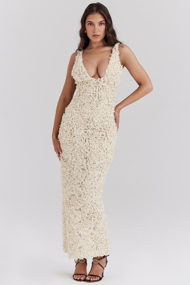 Cyprine Maxikleid mit tiefem Ausschnitt und rückenfreiem Oberteil