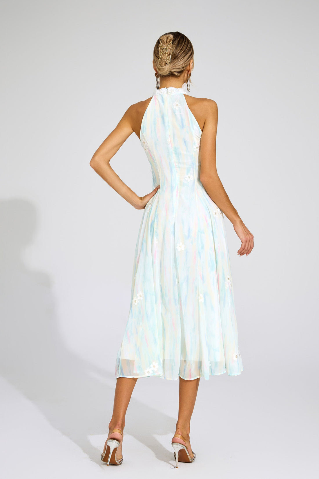 Celeste Pastellfarbenes Spitzen-Midikleid