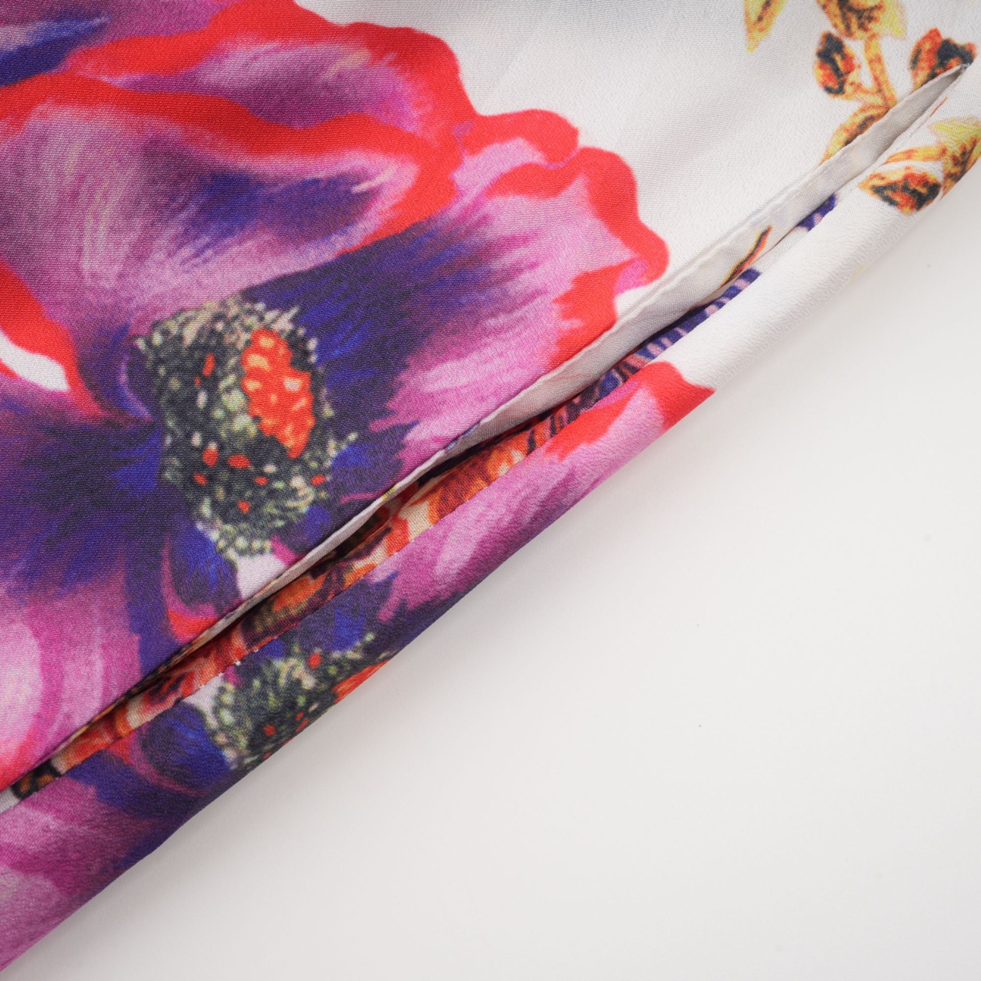 Airina Floral V-Neck Maxi Dress