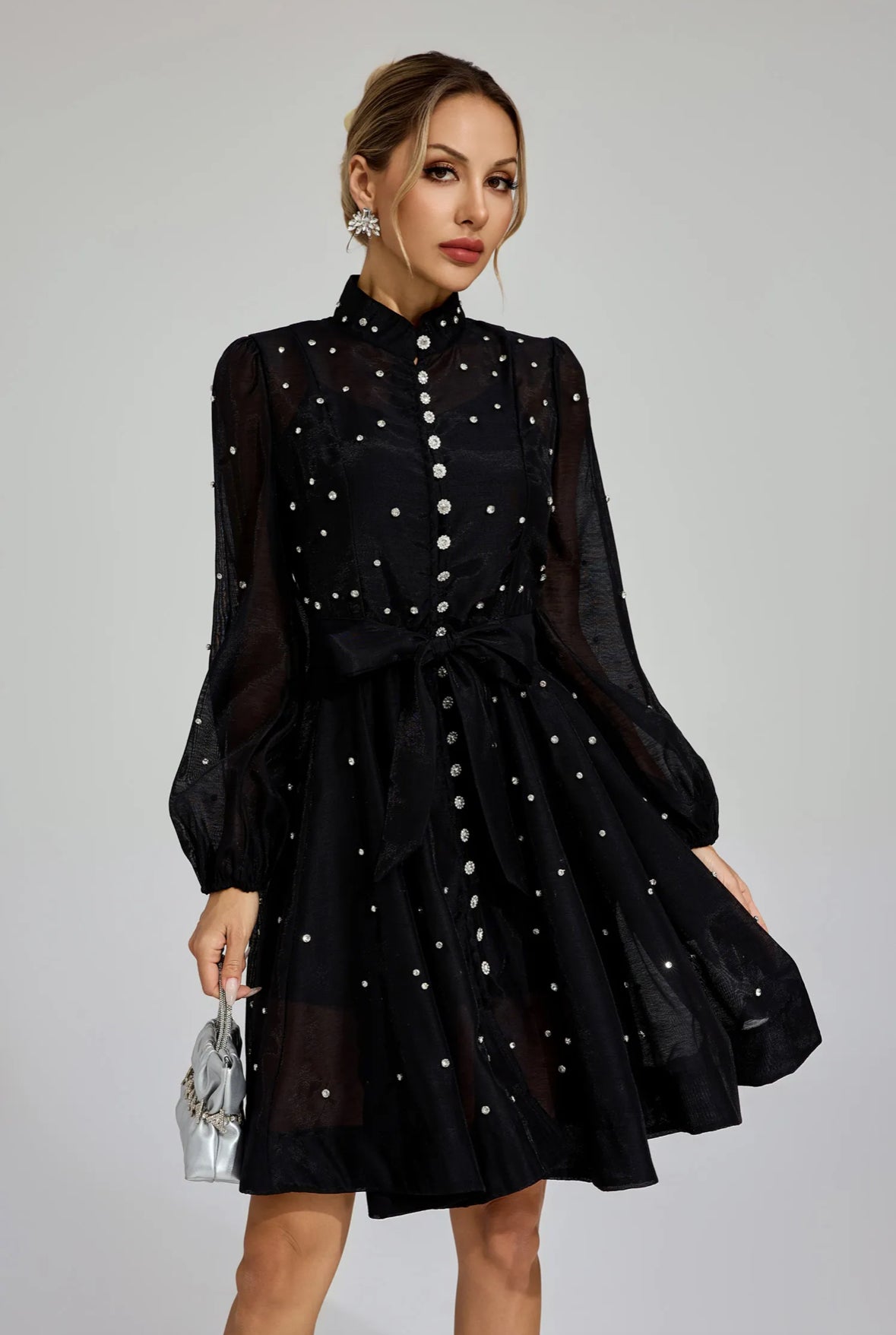 Amira Kristallverziertes ausgestelltes Minikleid