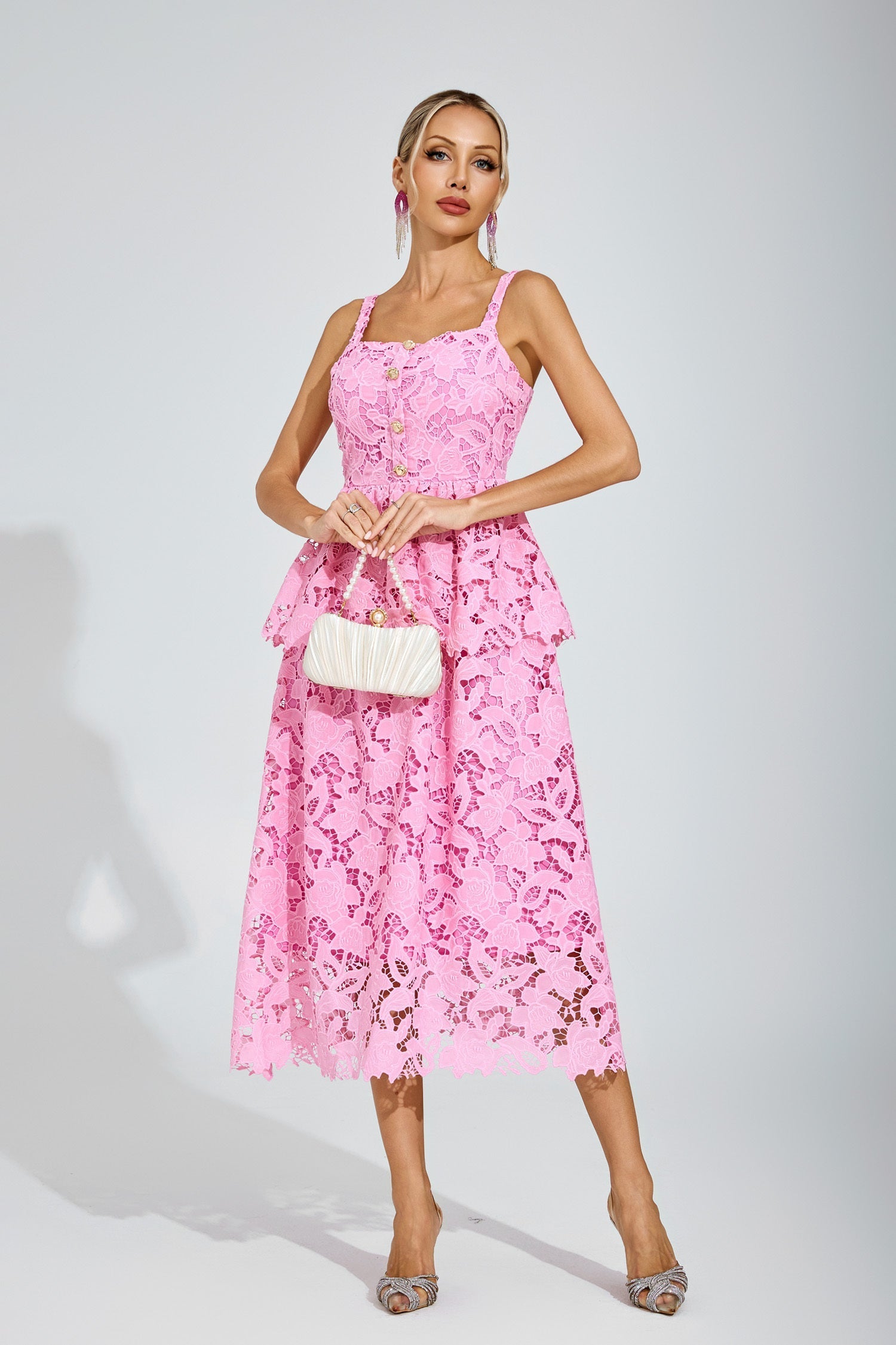 Amelie Rosa Spitzen-Peplum-Midikleid