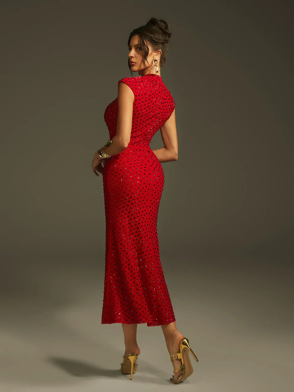 Rotes Kristallrosen-Midikleid