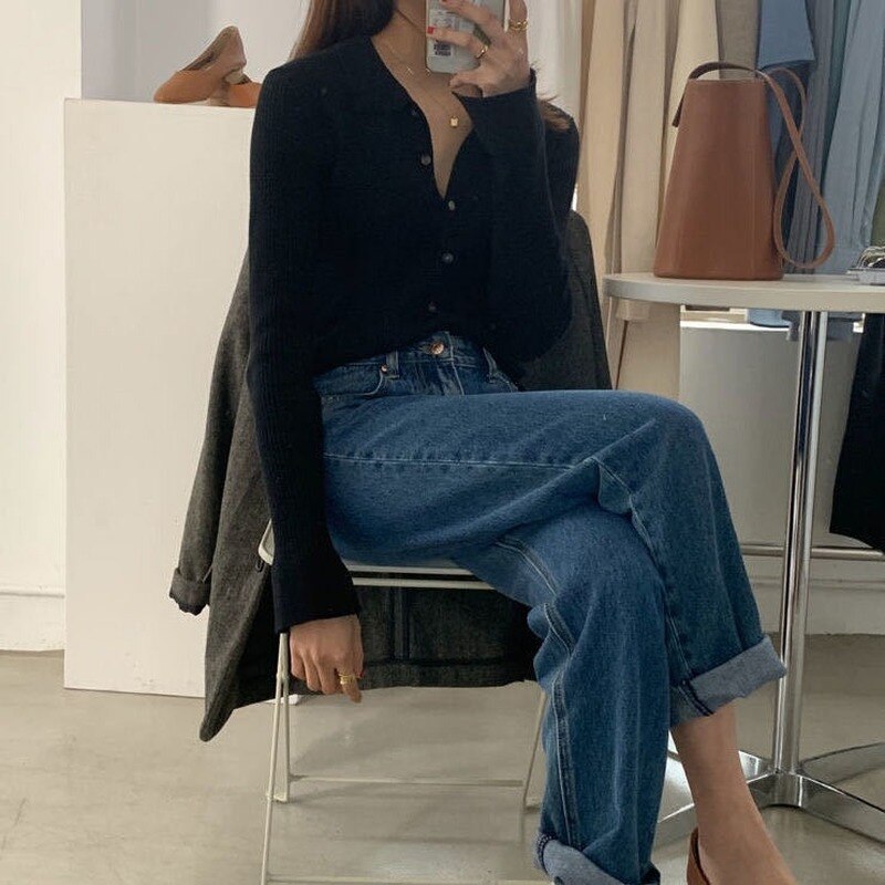 Dünne Bluse mit Knöpfen