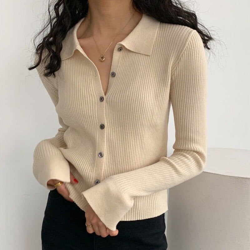 Dünne Bluse mit Knöpfen