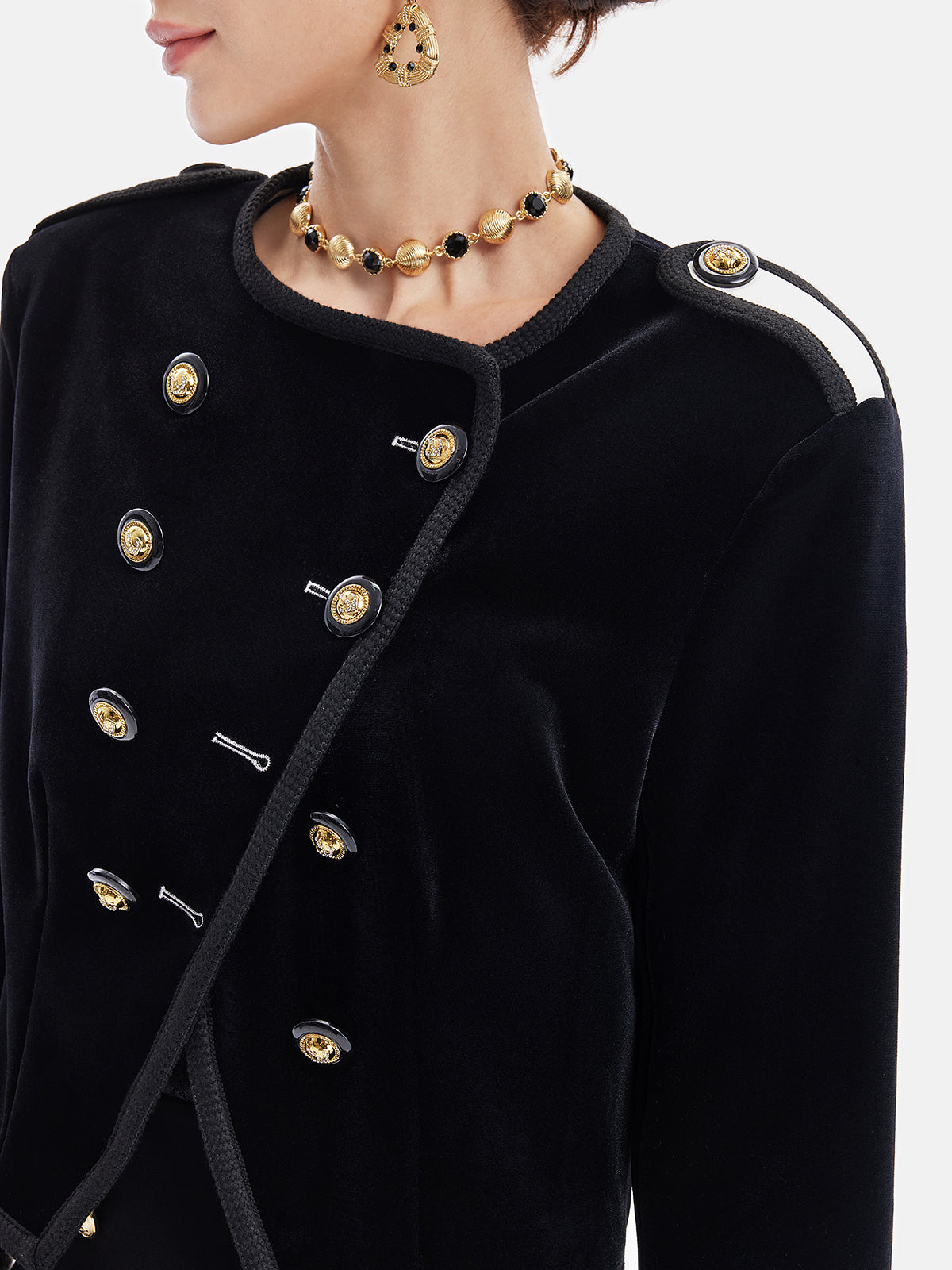 Retro-Samtjacke mit zweireihigem, asymmetrischem Schnitt