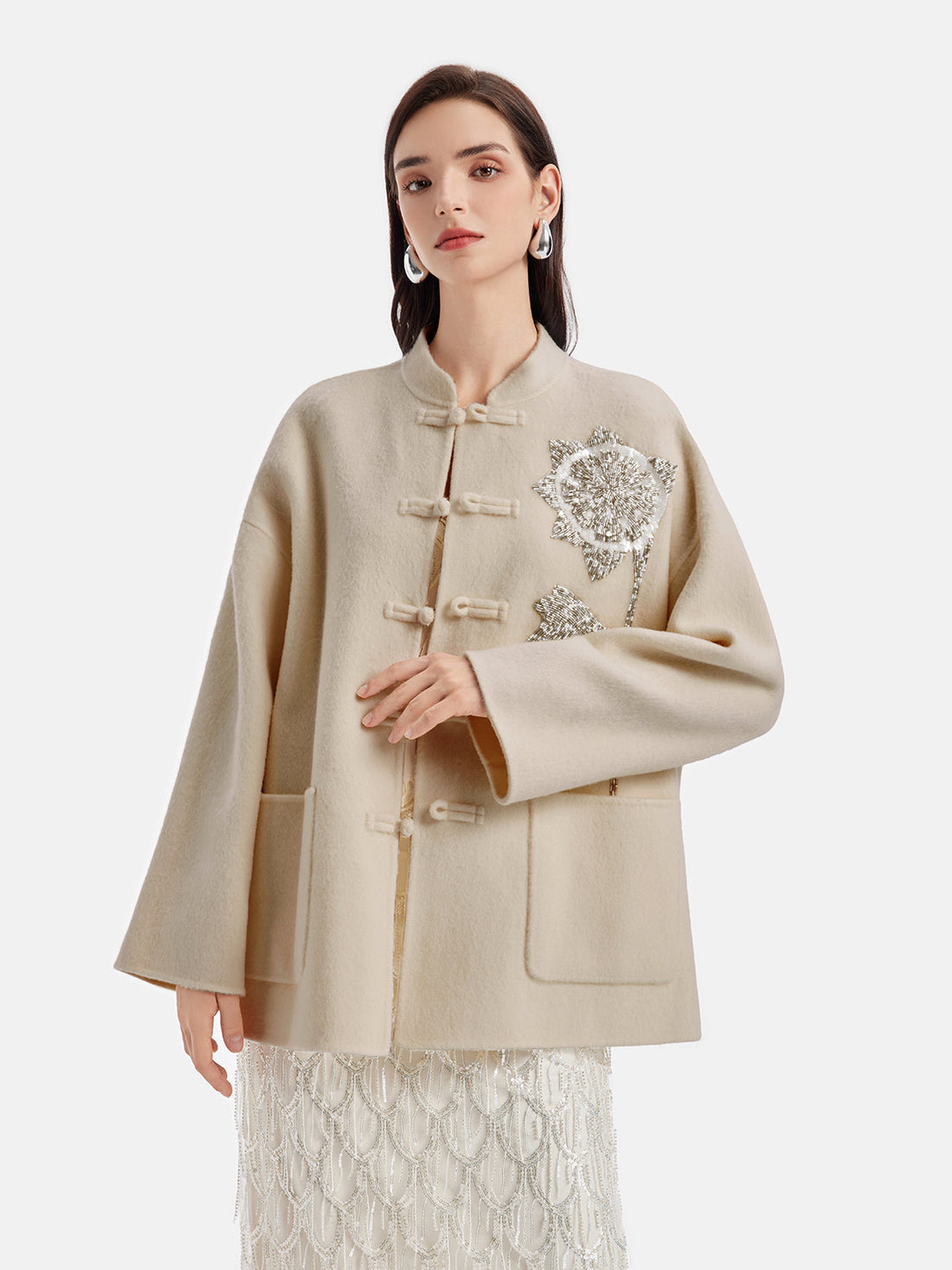 Stylish Embroidered Long-Sleeved Jacket