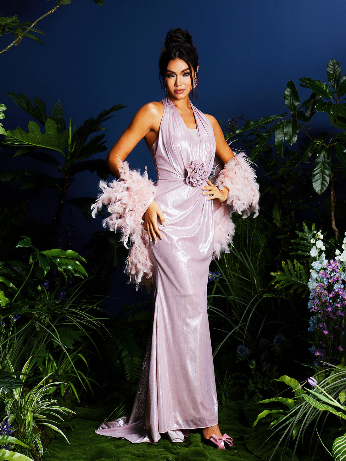 Lahela Halterneck Floral Maxi Dress with Shoulder Straps