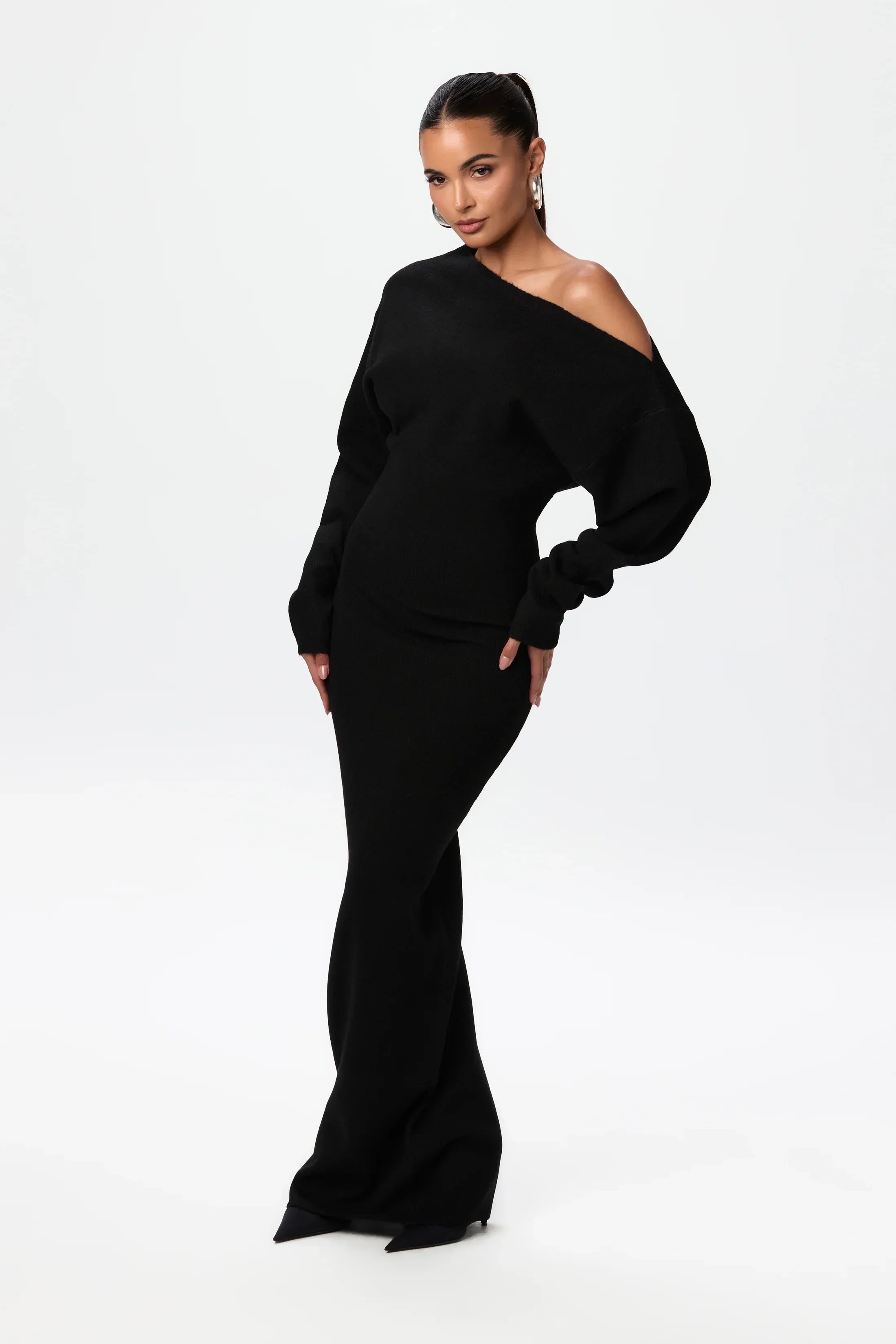 Mimi Omuzları Açık Örgü Elbise