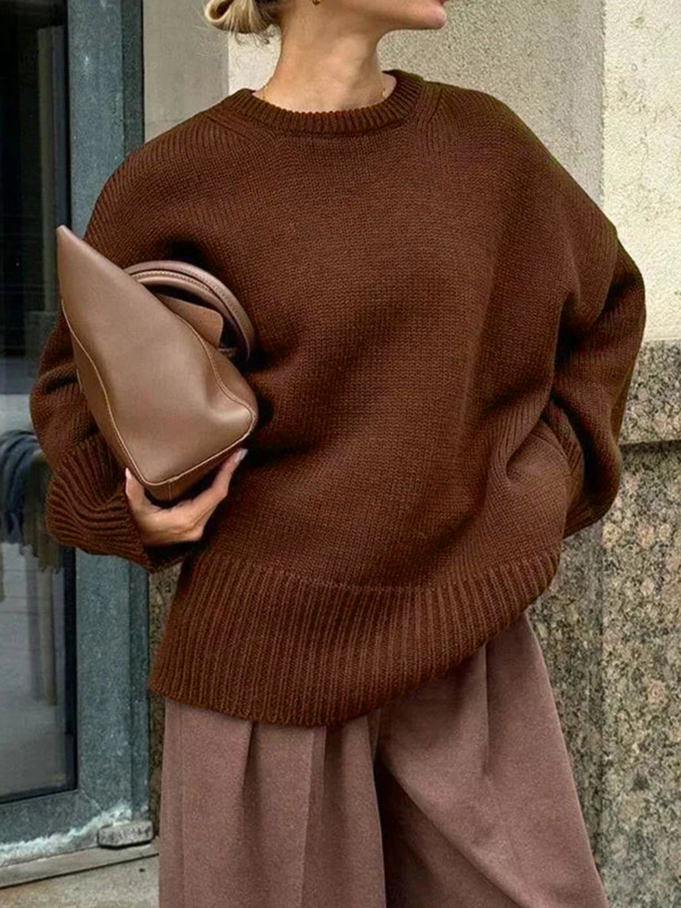 Minimalistischer, schlichter Schichtpullover