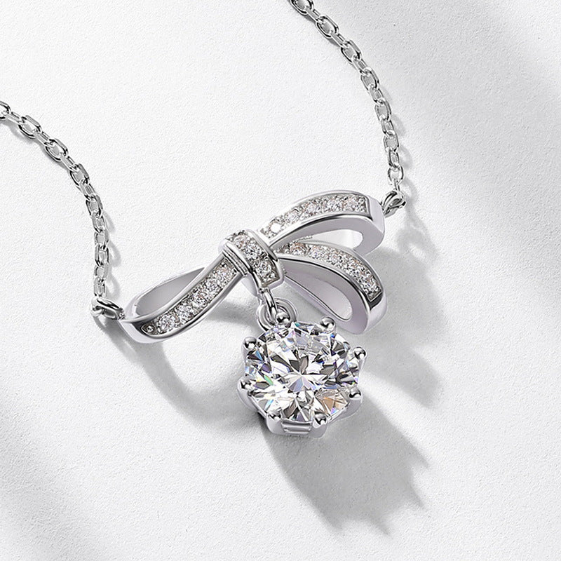 925 Ayar Moissanite Taşlı Fiyonk Kolye