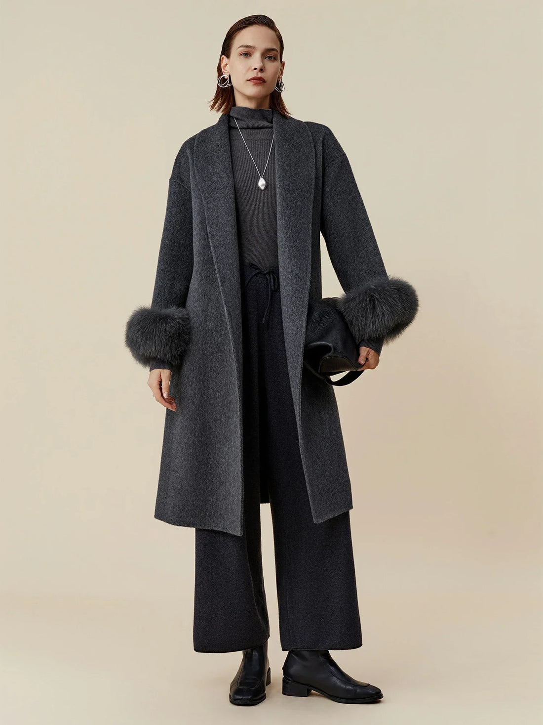 Wool Collar Long Sleeved Plush Cuffed Long Coat