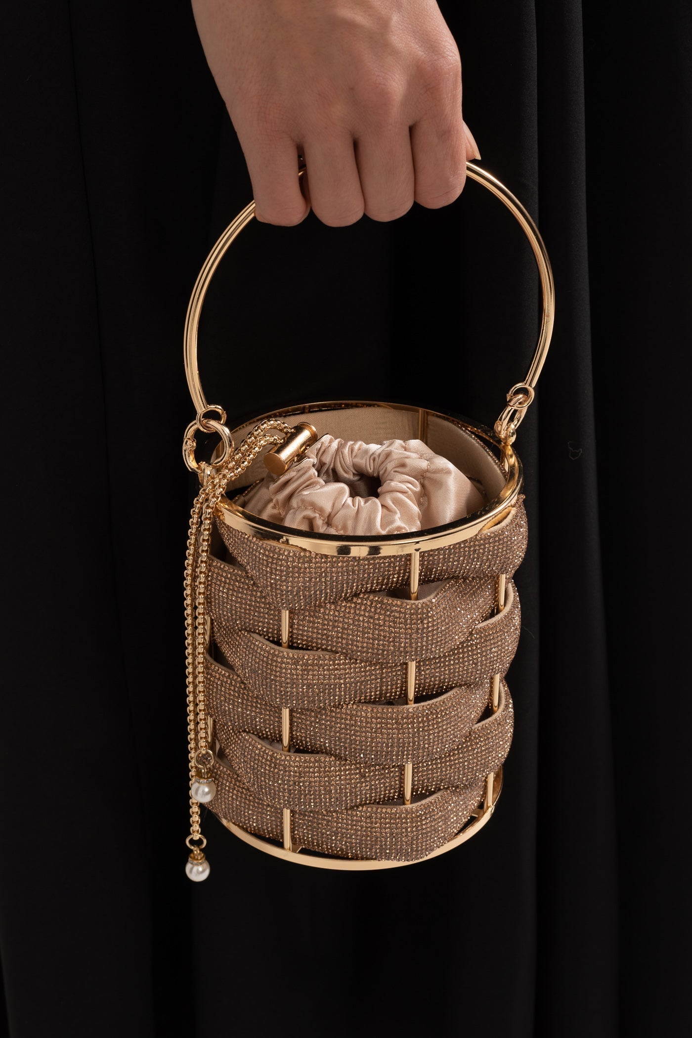 Elegant Bucket Bag with Satin Interior Closure - Gold