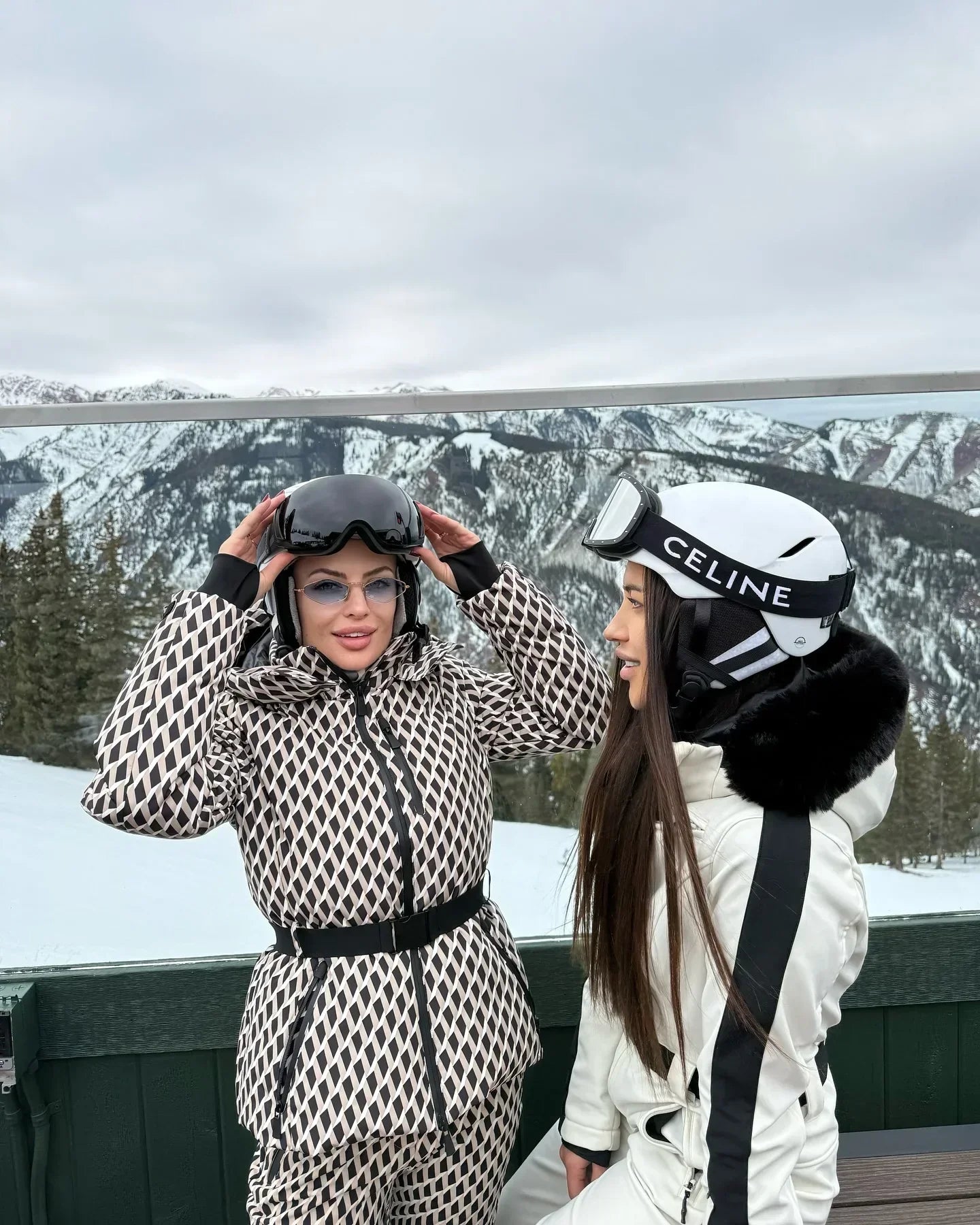 Lessa Windproof Thermal Jacket