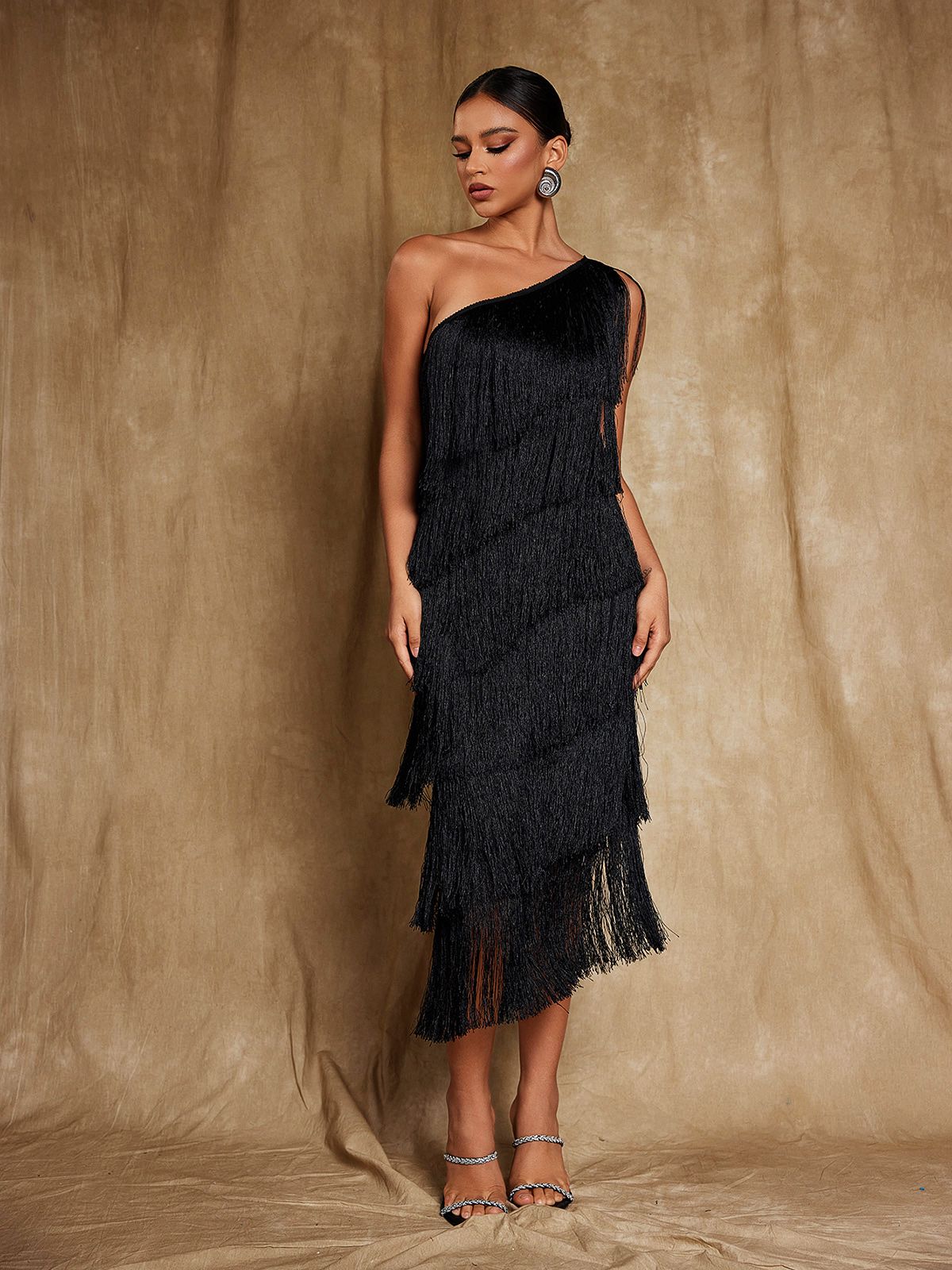 Stiorra One-Shoulder-Quasten-Midikleid