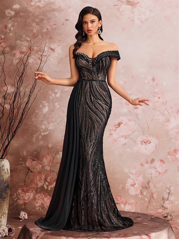 Giselle Pailletten-Maxikleid mit schulterfreiem Ausschnitt 