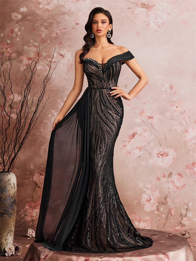 Giselle Pailletten-Maxikleid mit schulterfreiem Ausschnitt 