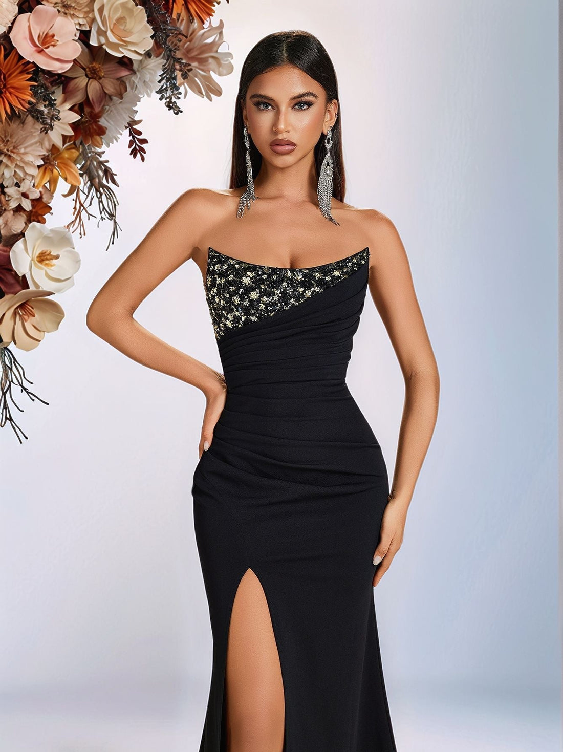 Elysia Schwarzes Pailletten-Maxikleid mit Raffungen
