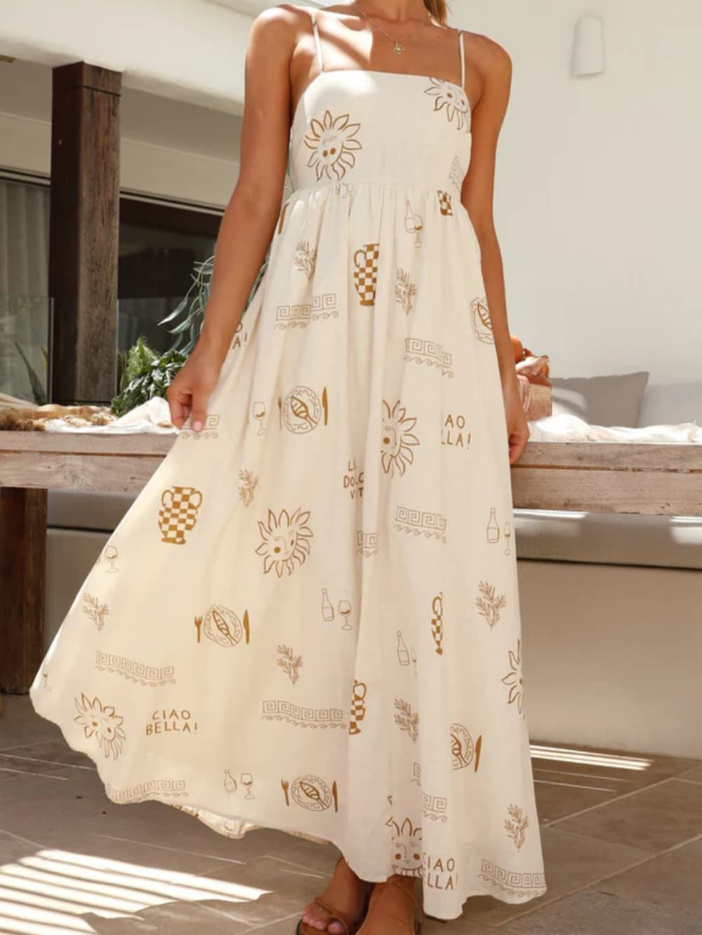 Chill Vibes rückenfreies Maxikleid mit Spaghettiträgern