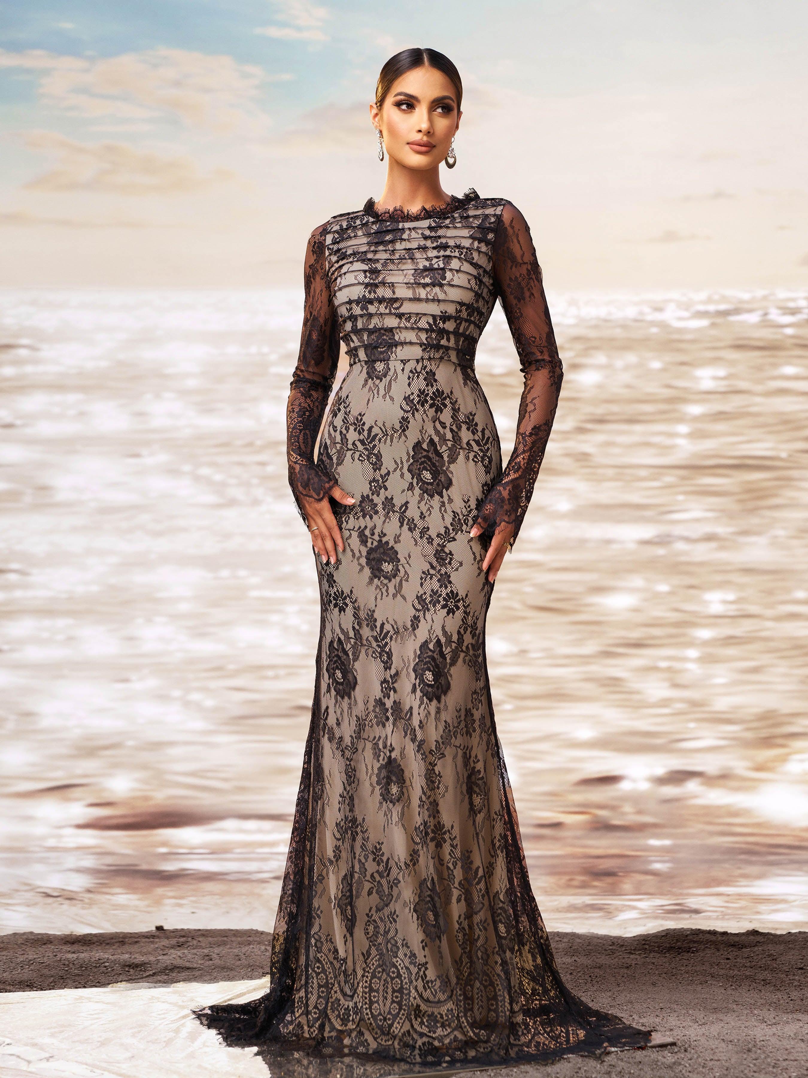 Isadora Romantik Çiçekli Dantel Kollu Maxi Elbise