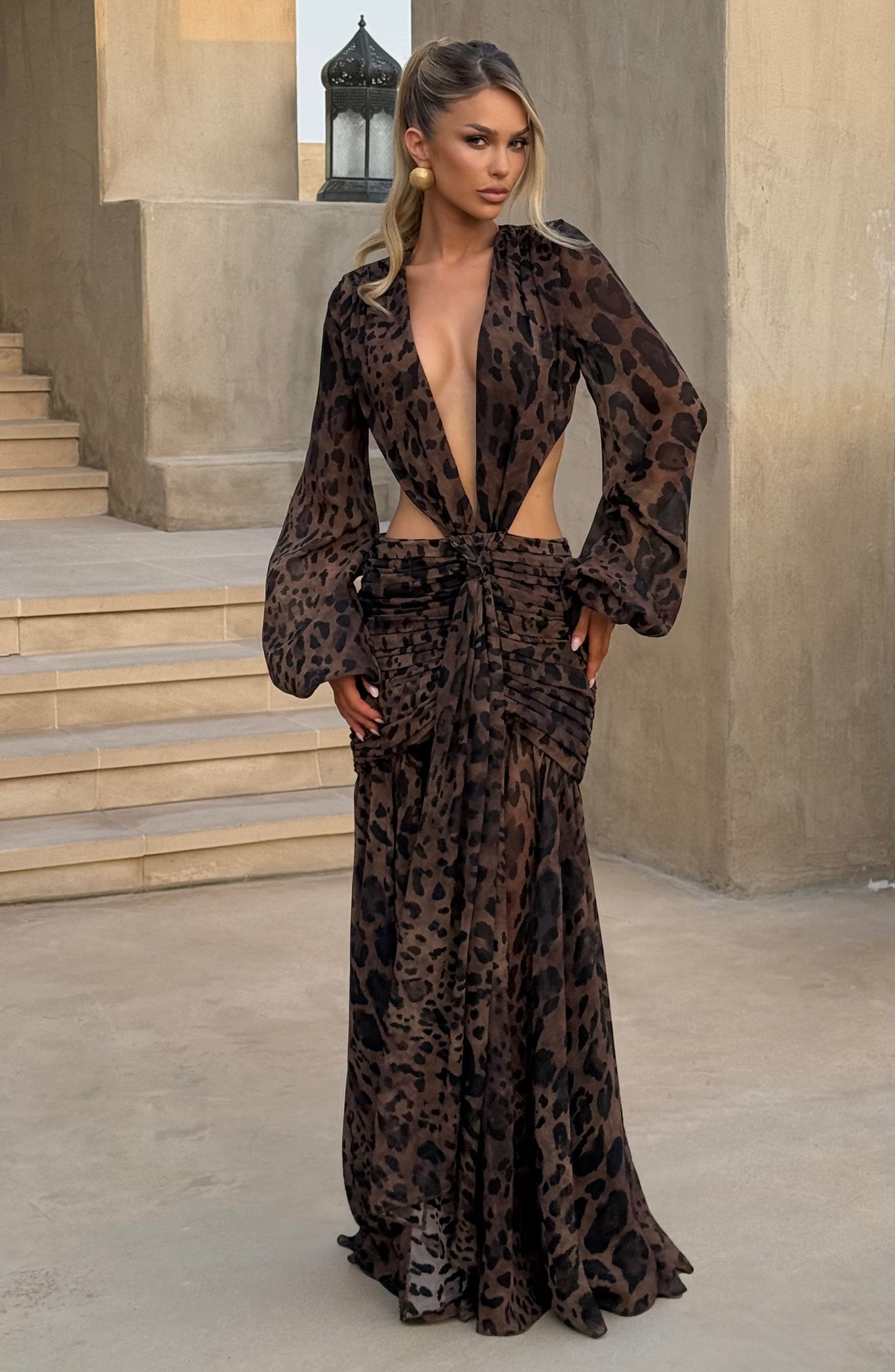 Leopar Desenli Cut-Out Maxi Elbise
