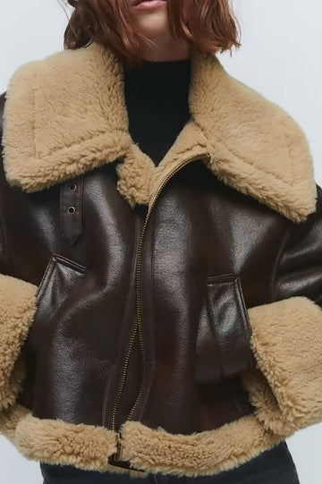 Faux Button Leather Mont