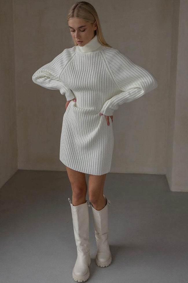 Geripptes Strick-Winterminikleid – Weiß