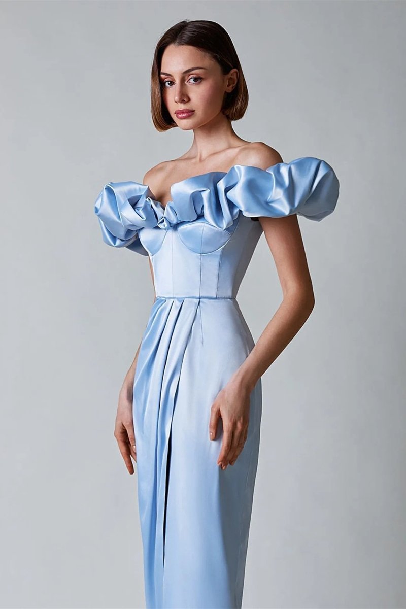 Kristall-Maxikleid mit schulterfreiem Ausschnitt