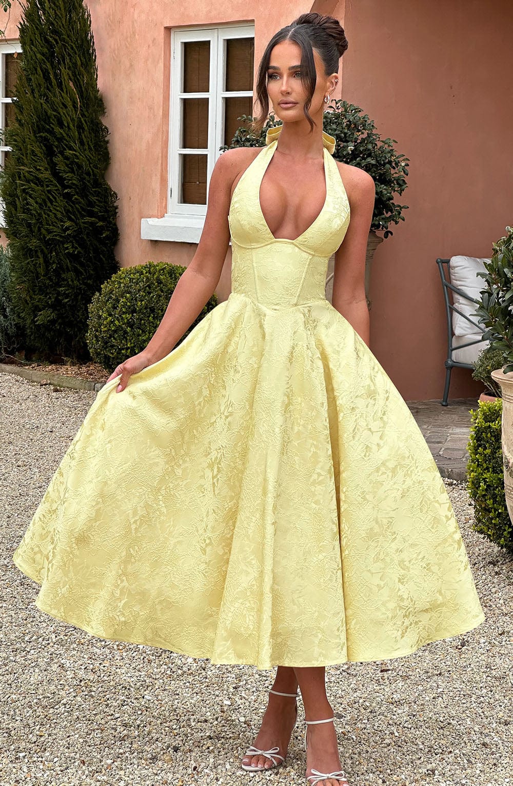 Sarı Halter Yaka Midi Elbise
