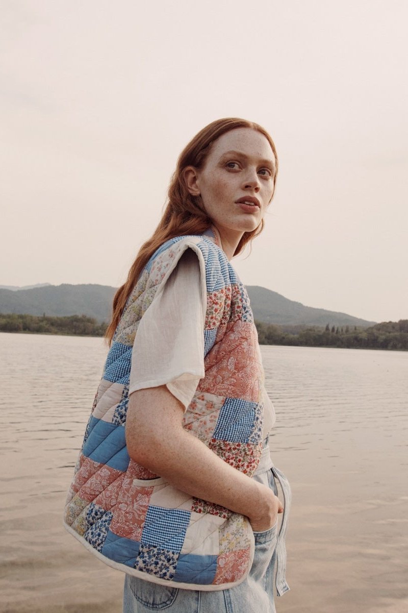 Enid Steppjacke mit Print und wandelbarem Design