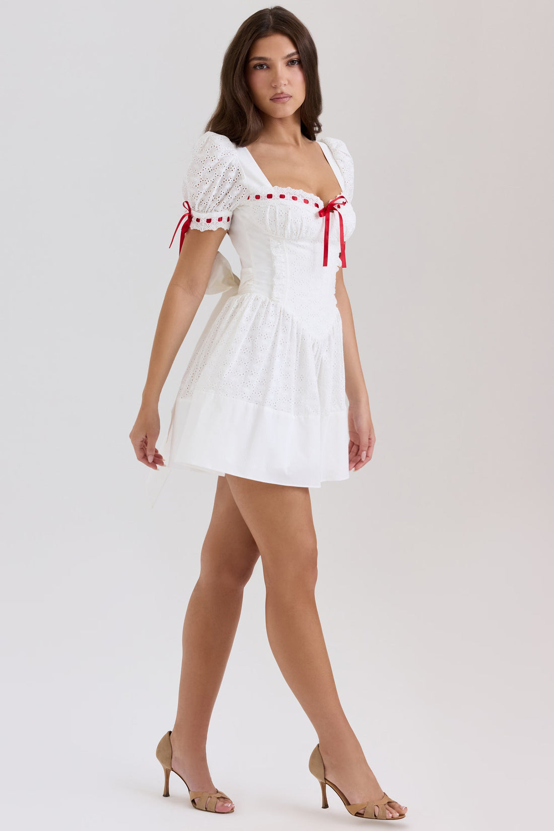 Jana Beyaz Broderie Anglaise Puf Kol Mini Elbise