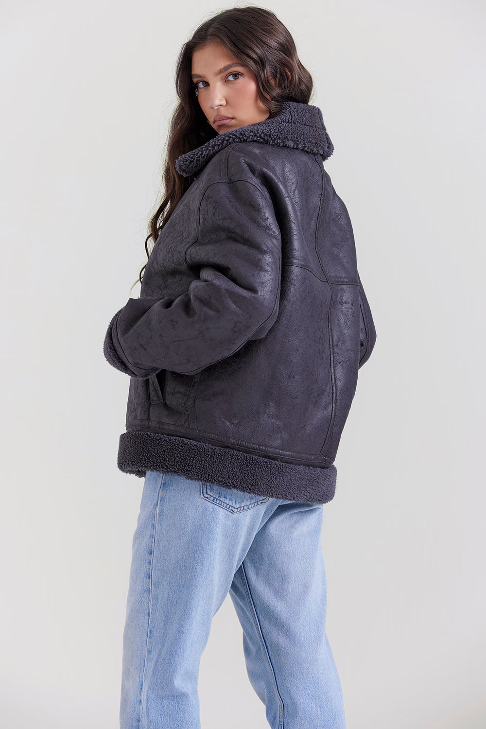 Madden Gri Vegan Shearling Aviator Mont