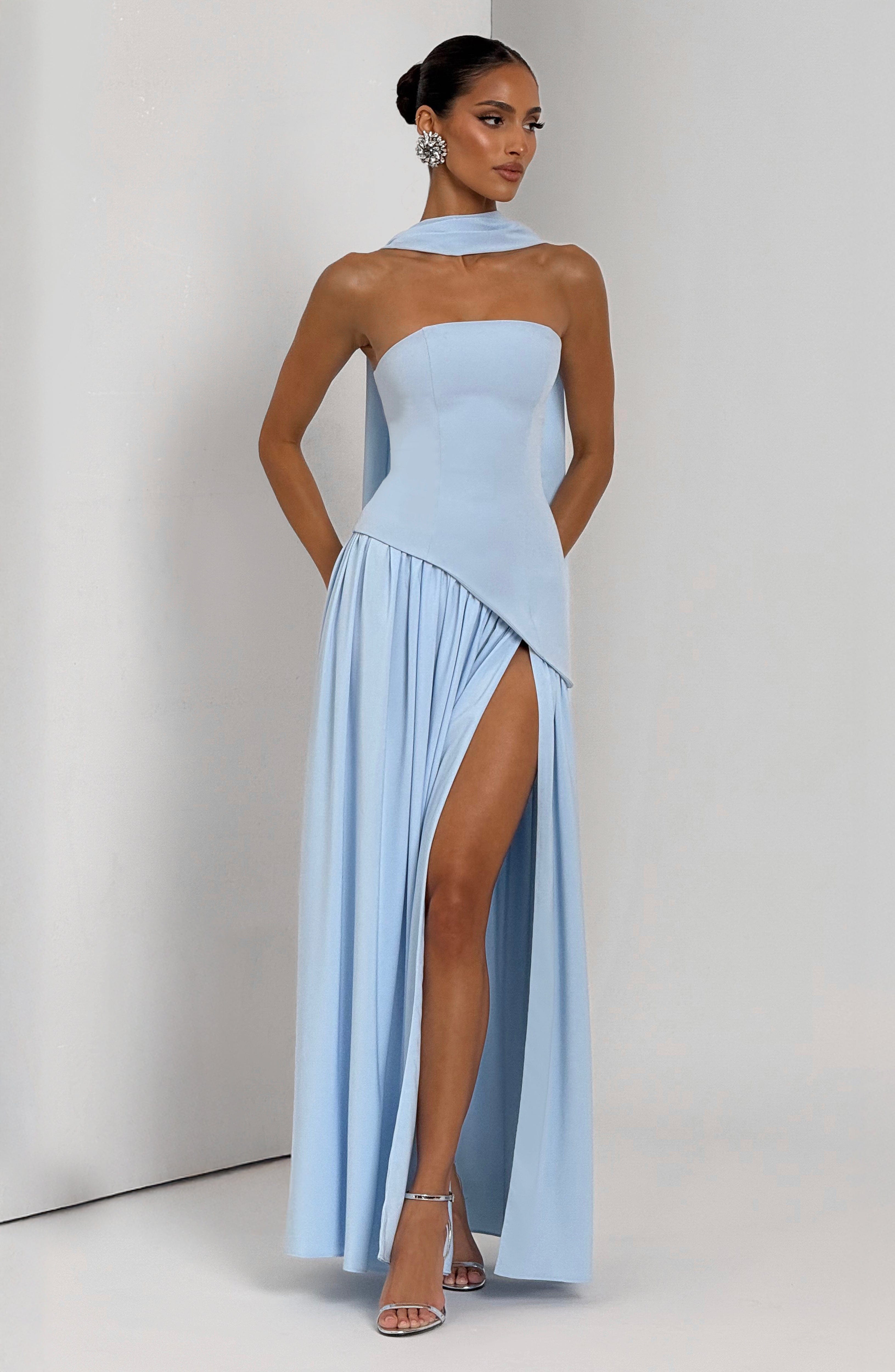 Maliyah Maxi Elbise - Bebek Mavisi