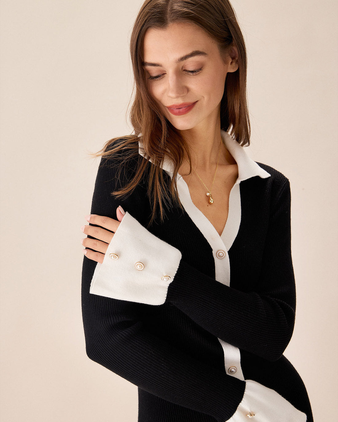 Black Contrast Bell Sleeve Knitted Mini Dress