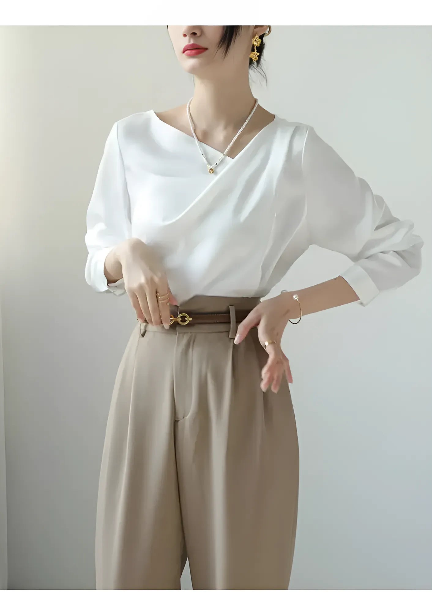 Collar Detail Long Sleeved Blouse